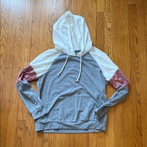 Source Unknown Gray and White Long Sleeve Hoodie